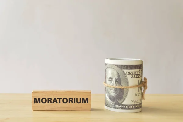 Грошова Банкнота Текстом Moratorium Концепція Фінансової Допомоги — стокове фото