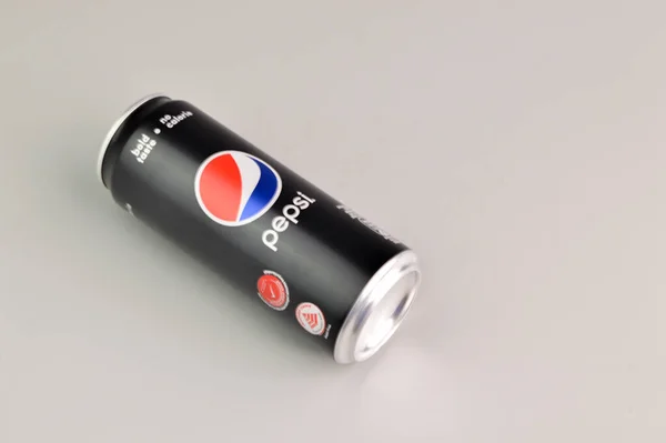 2018 Klang Malaysia July Can Pepsi Pepsi Cola Beverage Isolated — 스톡 사진