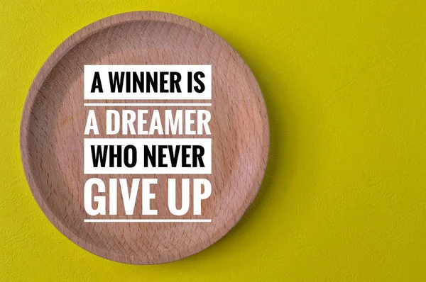 Motivationszitat Mit Dem Satz Winner Dream Who Never Give — Stockfoto