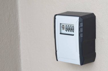 Yetkili Giriş Sistemi: 