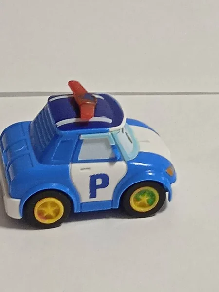 2-8 yaş arası çocuklar için mekanik oyuncaklar.