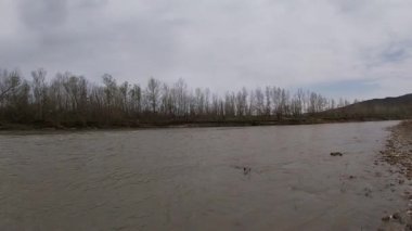 Nisan-ay içinde Prsheha Krasnodar Nehri bölgesi.