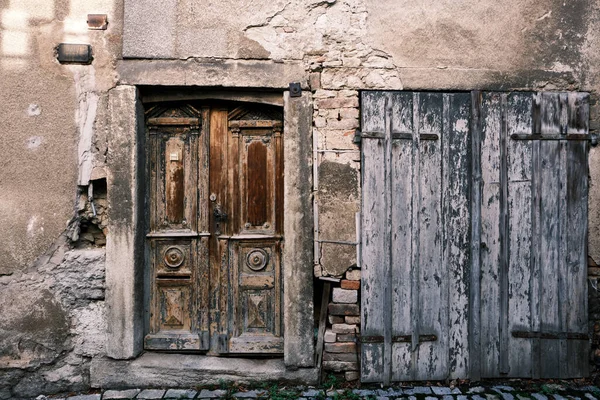 Дверь Старого Дома — стоковое фото
