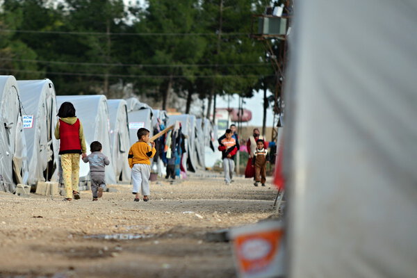 people in refugee camp