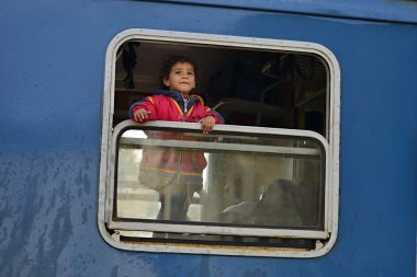 refugees leaving Hungary clipart