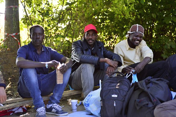 refugees in Bapska (Serbian - Croatina border)