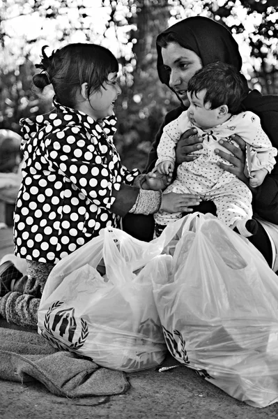 Refugiados em Babska (fronteira sérvia-croatina ) — Fotografia de Stock