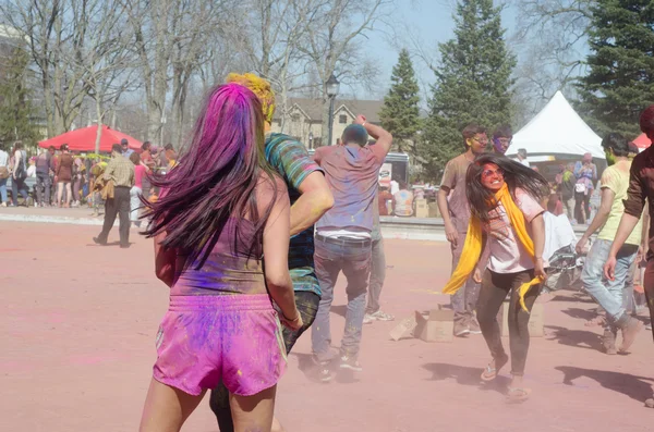 Londra Ontario, Canada - 16 aprilie: Tineri neidentificați colorați — Fotografie, imagine de stoc