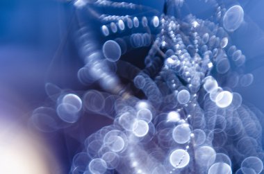 Çizgileri ve eğrileri ve w soyut bulanık blu (ish) arka plan