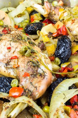 Sağlıklı gıda, pan, yakından görmek, dikey görüntü çeşitli sebze diyet Tavşan etli komposto