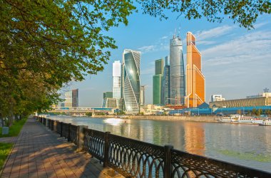 Moskova-şehir sabah yaz 01