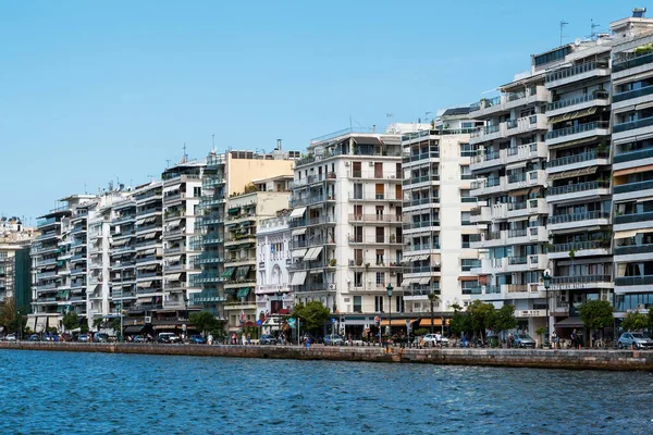 Thessaloniki Grecia Septiembre 2020 Caminando Personas Con Coches Paso Edificios — Foto de Stock