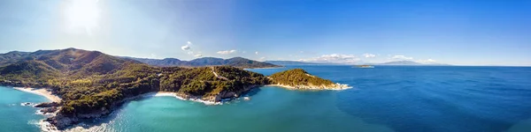 Drone Vista Aérea Del Mar Las Rocas Olympiada Halkidiki Grecia —  Fotos de Stock