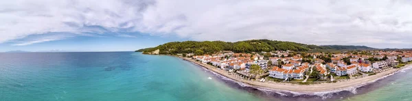 Flygdrönare Utsikt Över Fourka Skala Hav Och Tallskog Halkidiki Grekland — Stockfoto