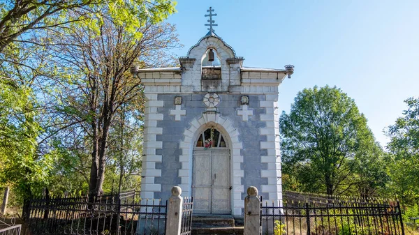 Alte Krypta Auf Dem Friedhof Von Boroseni Moldawien — Stockfoto