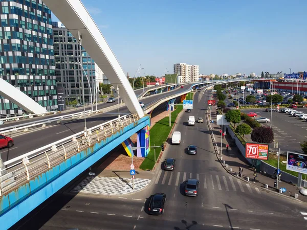 Bukarest Rumänien Oktober 2020 Brücke Von Grozavesti Fahrende Autos Moderne — Stockfoto