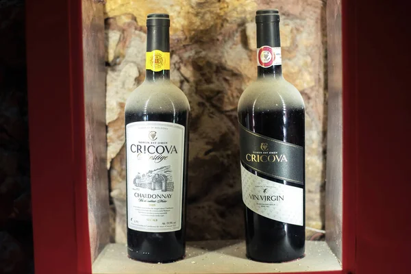 Cricova Moldova April 2021 Dusty Wine Bottles Stand Winery — Stock Photo, Image
