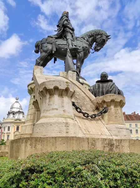 Pomnik Matthiasa Corvinusa Placu Union Square Cluj Napoca Rumunia — Zdjęcie stockowe