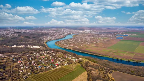Moldova Daki Bir Kasabanın Insansız Hava Aracı Görüntüsü Nehir Eski — Stok fotoğraf