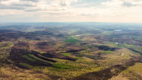 Vista Aérea Drone Natureza Moldávia Baixo Morros Com Árvores Nuas — Fotografia de Stock