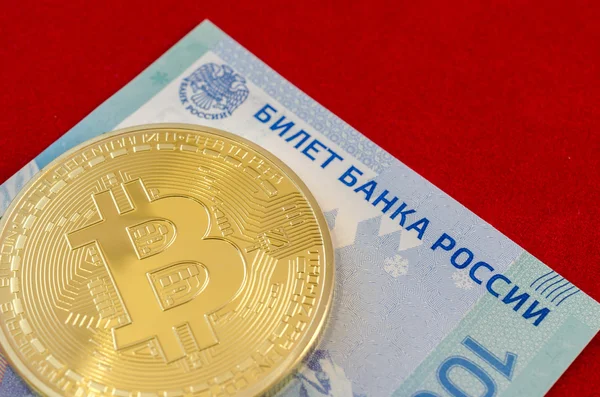 Altın Bitcoins (dijital sanal para) ve yüz ruble
