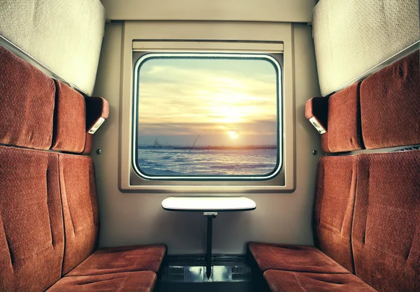 電車の窓からの眺め — ストック写真