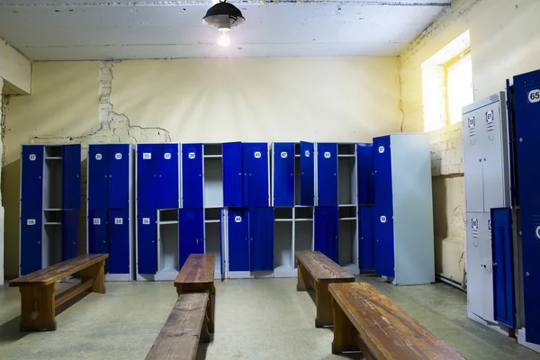 Umkleideraum in der Turnhalle — Stockfoto