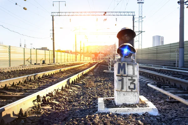 Traffic lights at the railway station — Stock Photo, Image