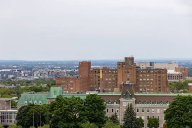 Montreal, Kanada - 5 Temmuz 2025: St. Mary Hastanesi Merkezi. Sağlık Kurumu
