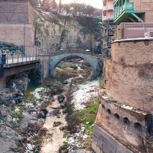 Tiflis Georgia Puente Los Amantes Puente Con Cerraduras Que Simbolizan — Foto de Stock