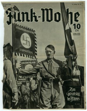  Dergi sayfası çoğaltılması Adolf Hitler gösterir.