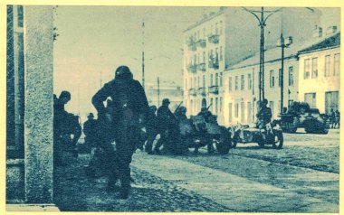 VARŞAN, POLAND - 1939 Varşova kuşatması. Varşova Kuşatması 1939 'da Polonya Varşova Ordusu arasında Varşova' da garnizon ve istilacı Alman ordusu arasında gerçekleşti..