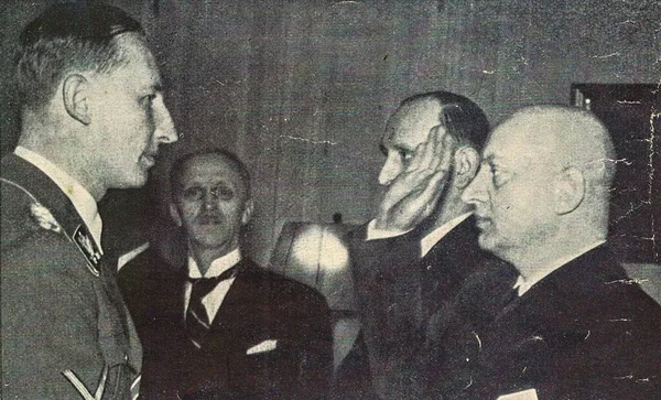 Prague Protectorate Bohemia Moravia 1941 Emanuel Moravec Greets Reinhard Heydrich — 스톡 사진