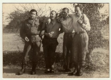 Vintage fotoğraf askerler geri kalan döneminde gösterir..