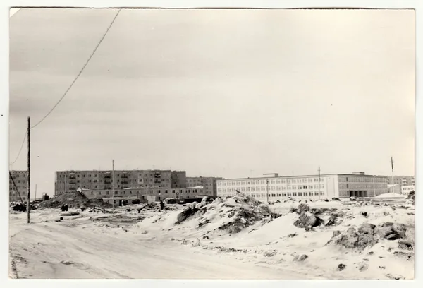 Vintage photo shows construction of blocks of flats in USSR. Winter time — Stock Photo, Image