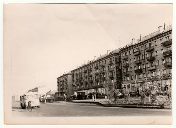 Vintage photo shows block of flats in USSR. — Stock Photo, Image