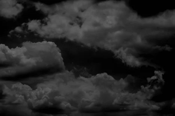 Fekete Komor Ijesztő Természet Tenger Fekete Felhők — Stock Fotó