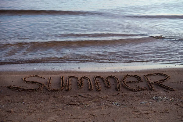 Côte Mer Avec Inscription Été Écrite Sur Sable Aube Concept — Photo