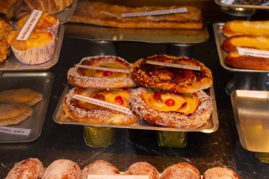 Farklı tatlılar, gastronomi konsepti.