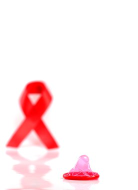 AIDS şerit ve prezervatif