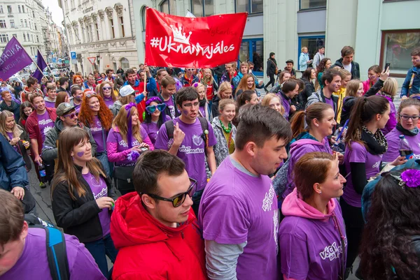 Prague, Çek Cumhuriyeti - 1 Mayıs 2015 - Majales - en büyük Çek Festivali, geçit aracılığıyla Prag şehir — Stok fotoğraf