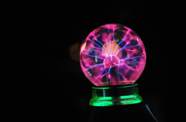 Lighting plasma ball in science — Stock Photo, Image