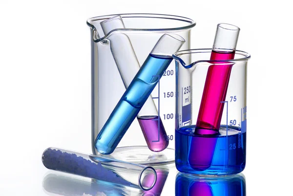 Diferentes tipos de productos químicos en tubos de ensayo —  Fotos de Stock