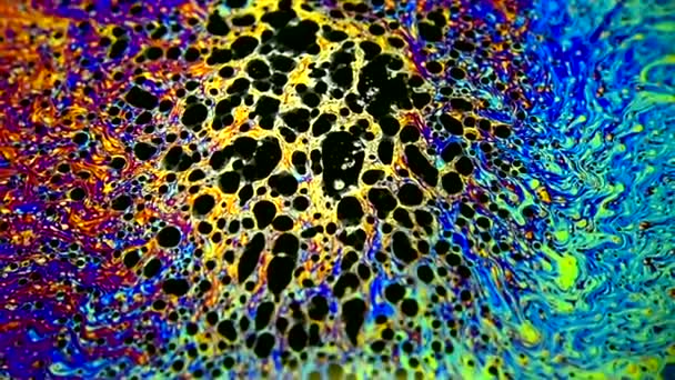 Деталь мыльного пузыря — стоковое видео