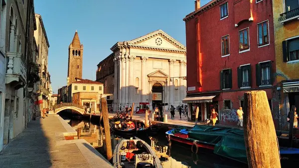 Binanın güzel manzarası