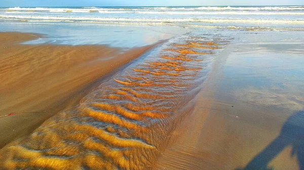 deniz, kum ve tatlı su