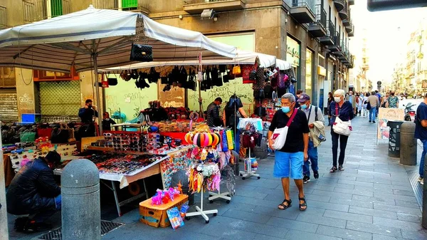 Şehirden alışveriş.