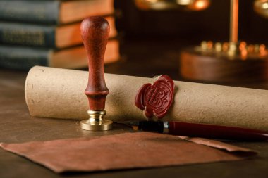 Pul, zarf ve vasiyet. Noter kamu araçları