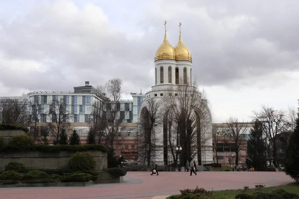 Kaliningrad Russia April 2021 Victory Square Double Dome Chapel Peter — Stock Photo, Image