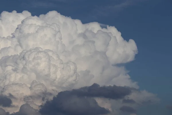 Close Nuvens Congestus Cumulus Imagem Fundo Imagens Royalty-Free